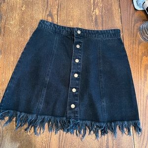 Forever 21 distressed skirt
